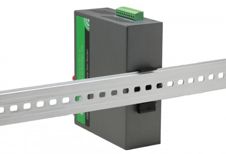 5g router with sim card slot