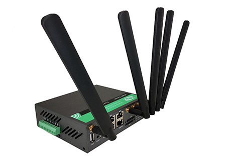 5G Modem with Ethernet Port